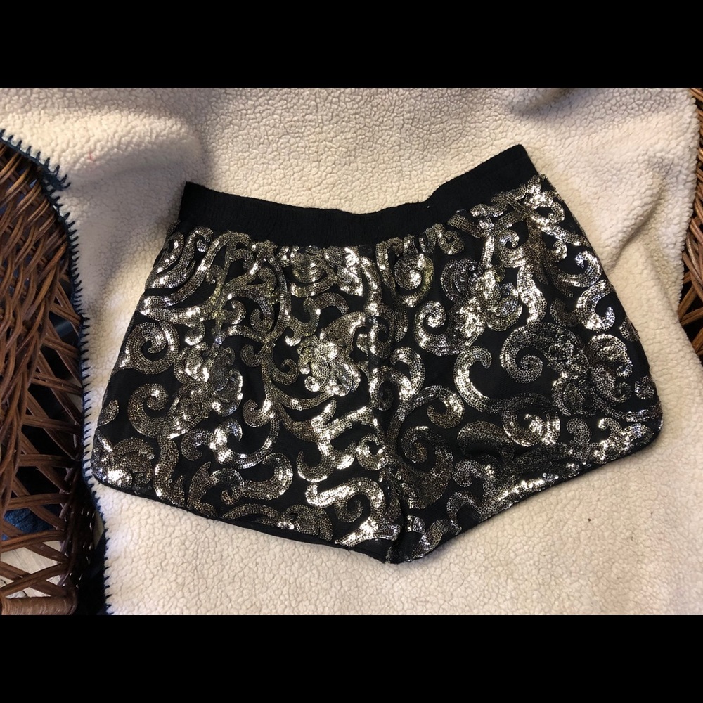 Forever 21 Exclusives ‘Fun Wear’ Shorts.